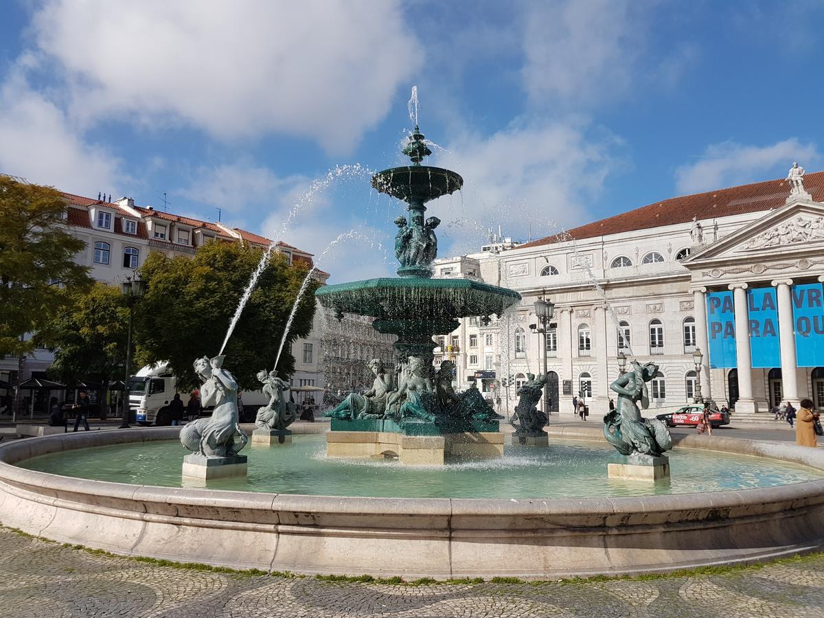 Urban Chic Apartment In The Heart Of Historic Lisboa Eksteriør billede